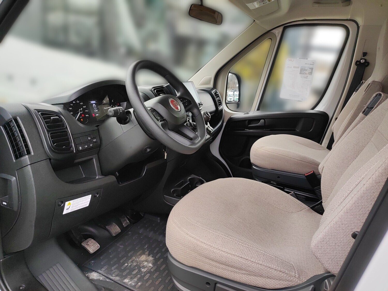 LMC Tourer A 690 Fiat 2024