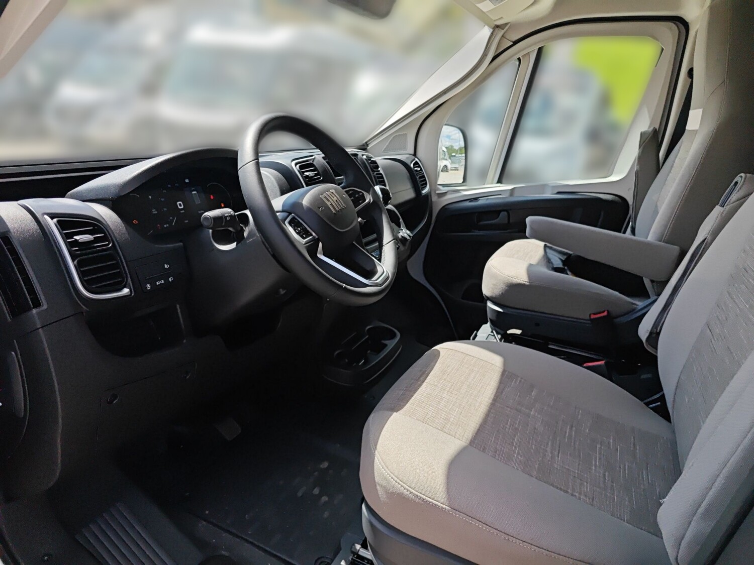 Pössl 2Win Vario Fiat 140 PS 2025