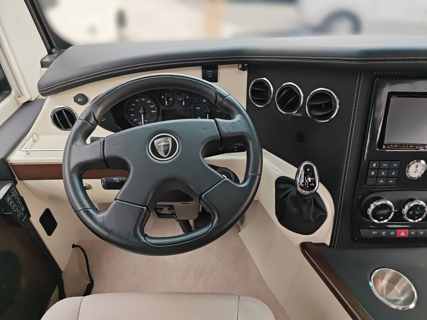 Morelo Palace 93 MB Trend 2018