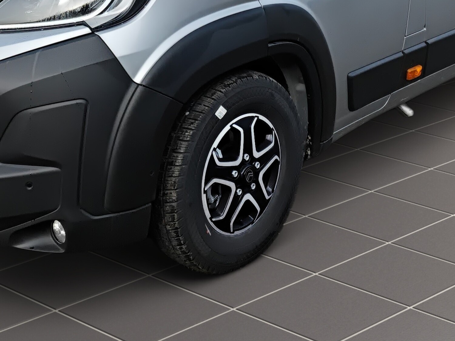 Pössl Summit Prime 640 Citroen 180 PS Spare 10.161,- ! 2025