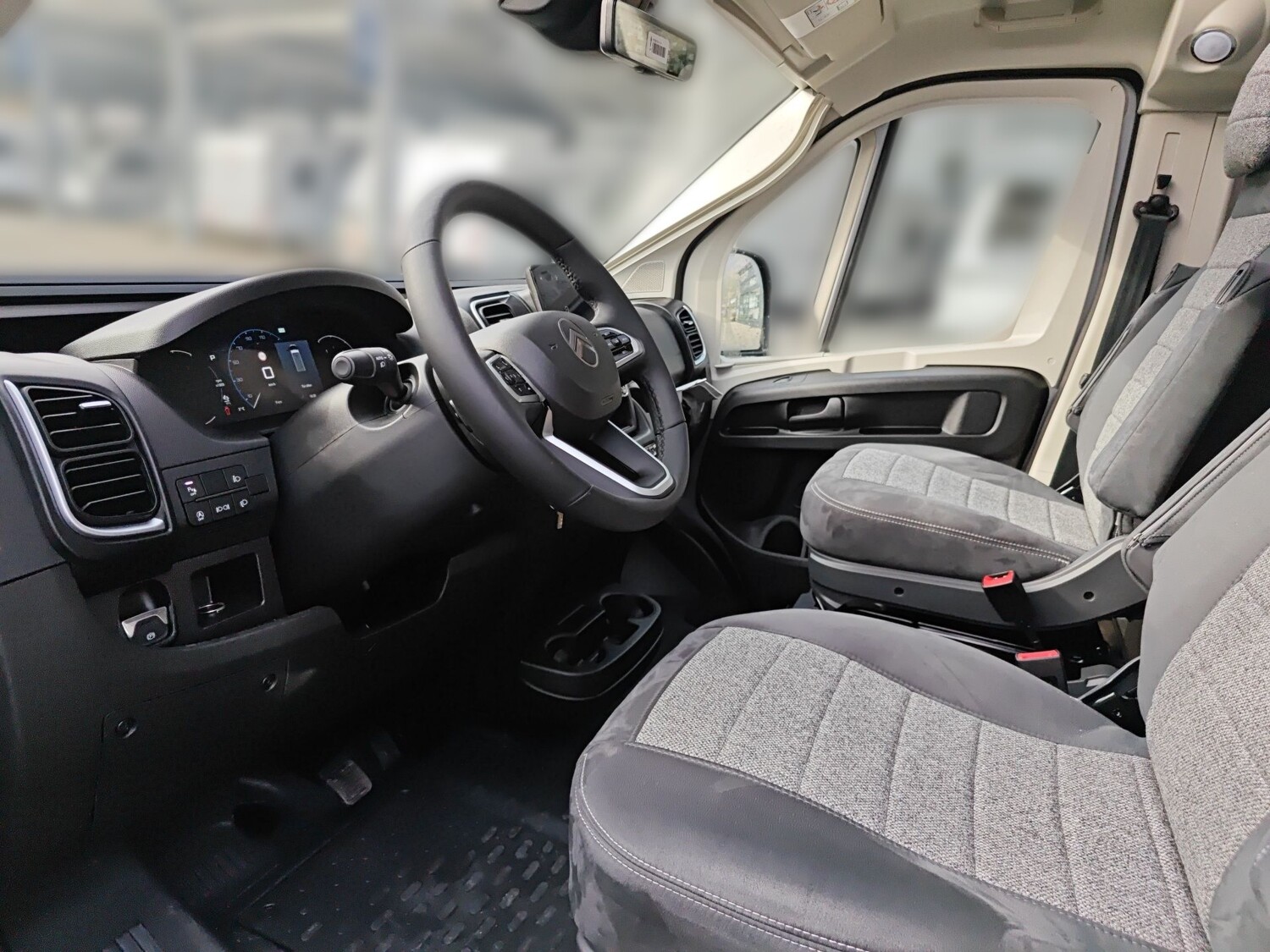 Pössl Summit Prime 640 Citroen 180 PS Spare 10.161,- ! 2025