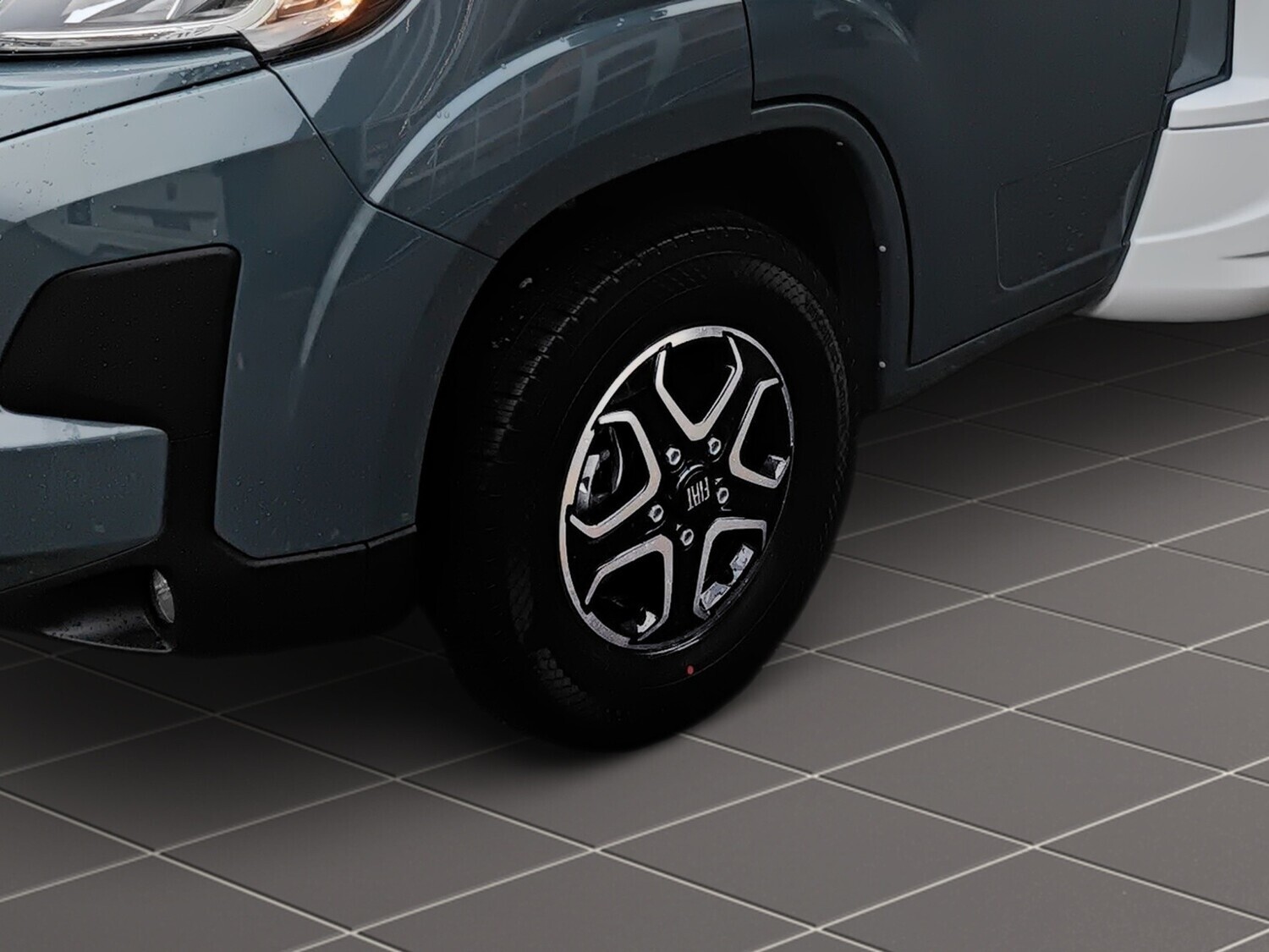 Knaus L!VE WAVE PLATINUM SELECTION 650 MEG Live Wave 2026