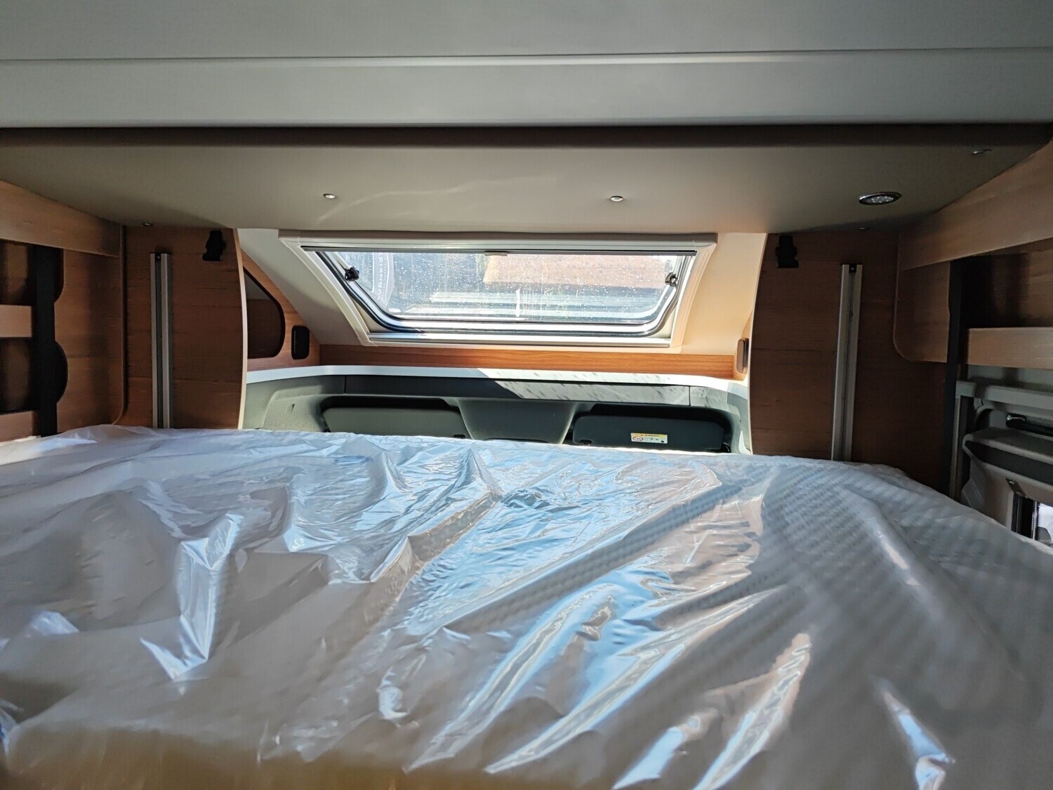 Weinsberg CaraCompact Suite MB EDITION PEPPER 640 MEG 2026 | Bild 16