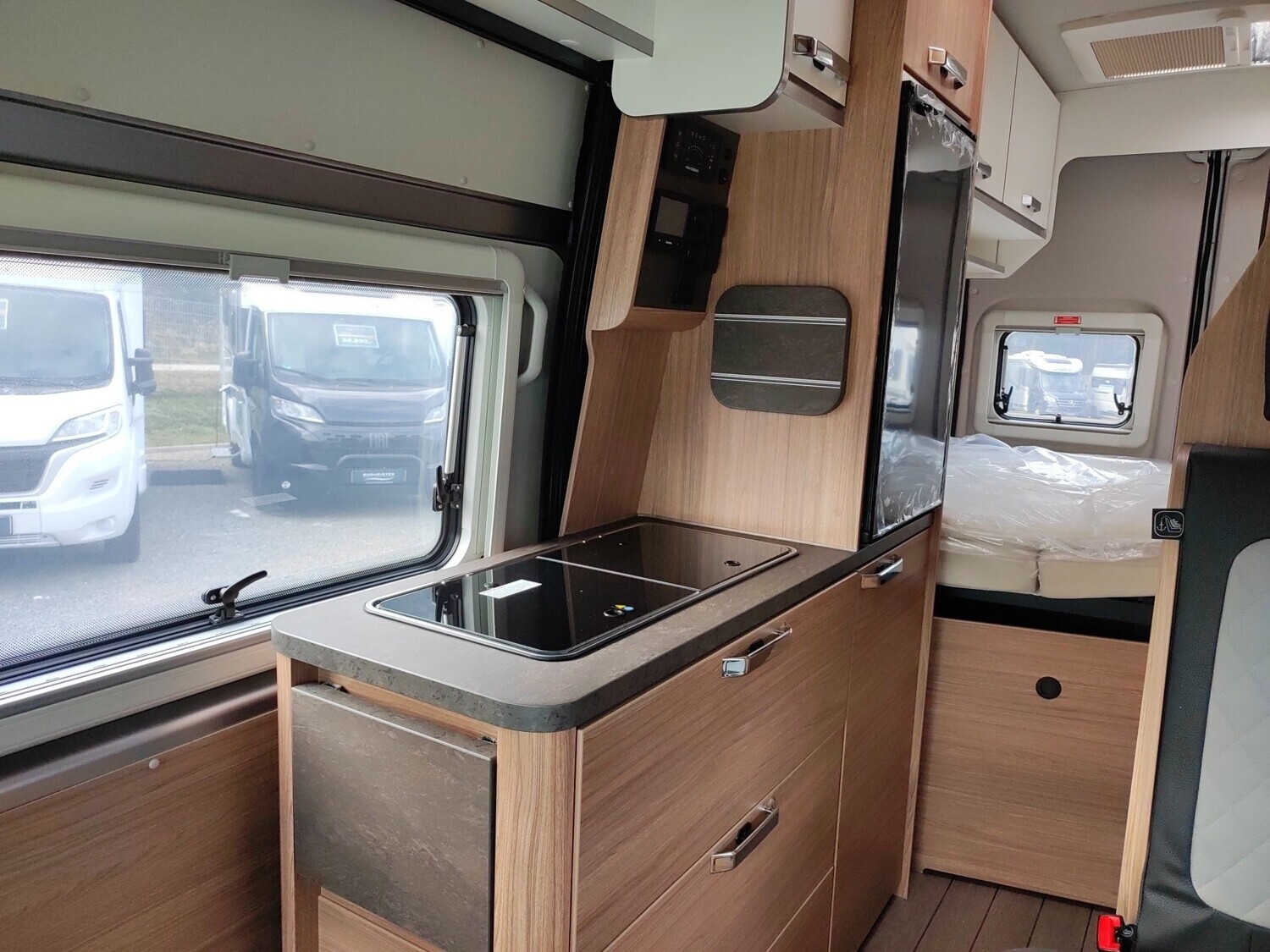 Weinsberg CaraBus EDITION FIRE 600 DQ Sie sparen 9.459,-! 2026 | Bild 12