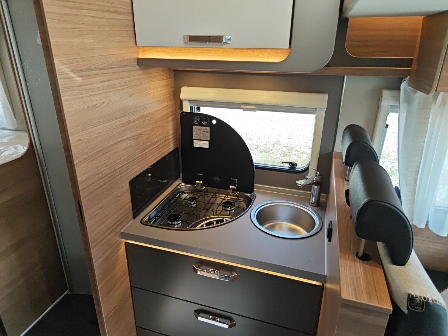 Weinsberg CaraSuite EDITION SPICY 700 MEG 2027 | Bild 11